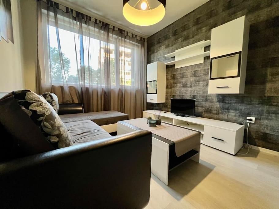 Sof Apartment'S โซเฟีย ภายนอก รูปภาพ